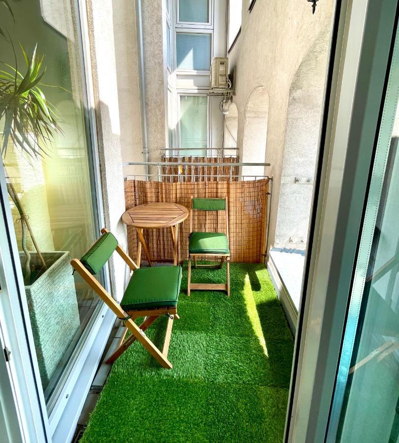Una Apartment Wien Ngoại thất bức ảnh